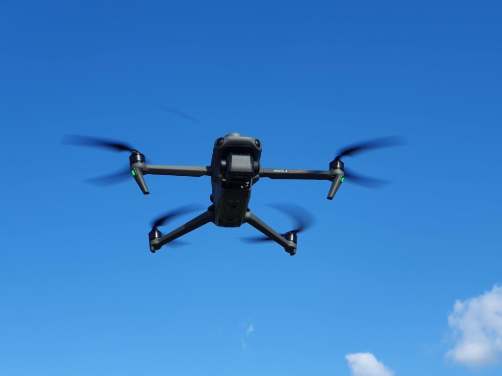 Bezpilotní prostředek DJI Mavic 3 Multispectral je nenákladný drony využitelný v precizním zemědělství Foto Vojtěch Lukas