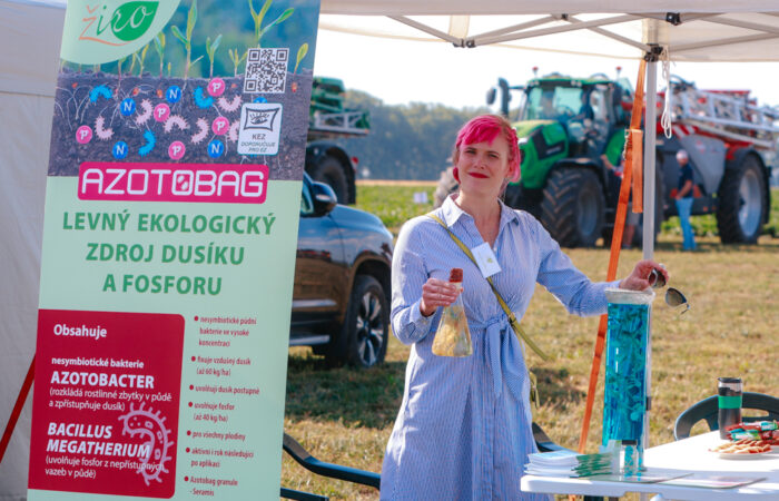 Ing. Michaela Škeříková, Ph.D., hovořila o produktových řadách Nitrazon +N a Azotobag Foto archiv FARMA ŽIRO