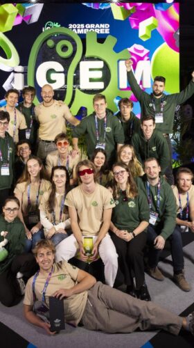 F1 Tým iGEM Brno zvítězil na světovém finále soutěže iGEM 2025 a získal ocenění za nejlepší zemědělský projekt Foto archiv VUT